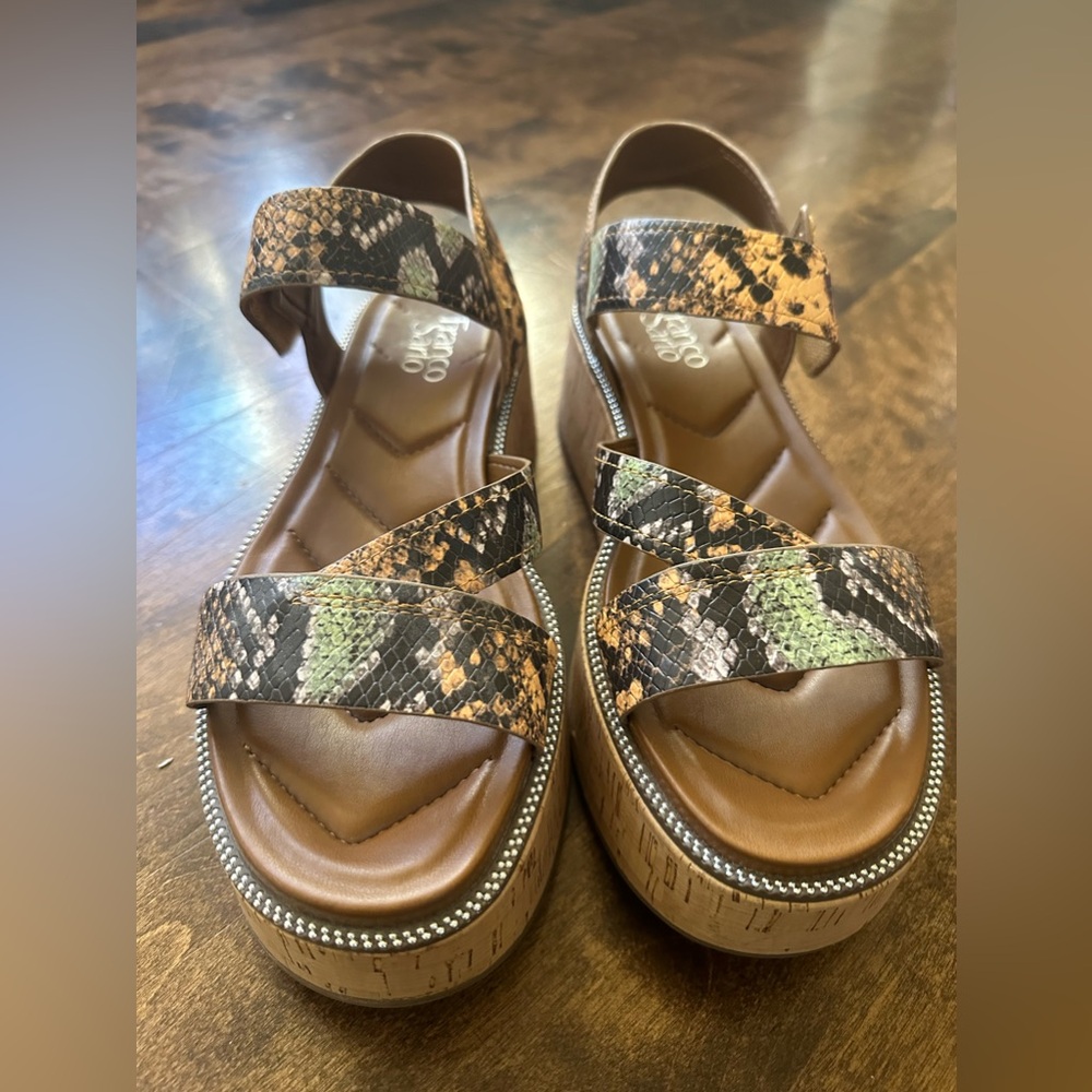 Franco Sarto Ozio Snakeskin Print Platform Sandals Size 9